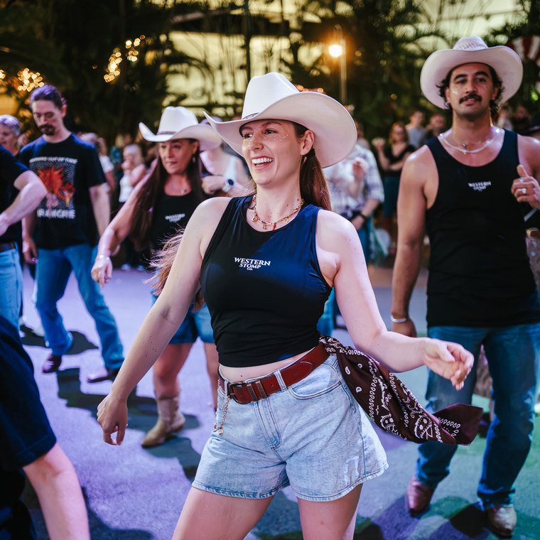 Karri, Western Stomp Co.