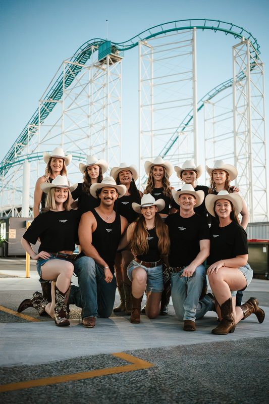 Dreamworld Night Market — Western Stomp line dancing