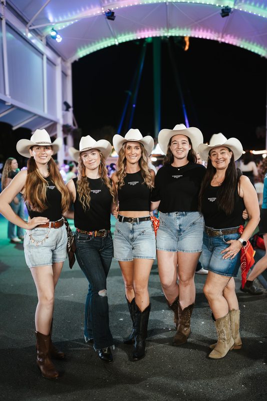 Dreamworld Night Market — Western Stomp line dancing