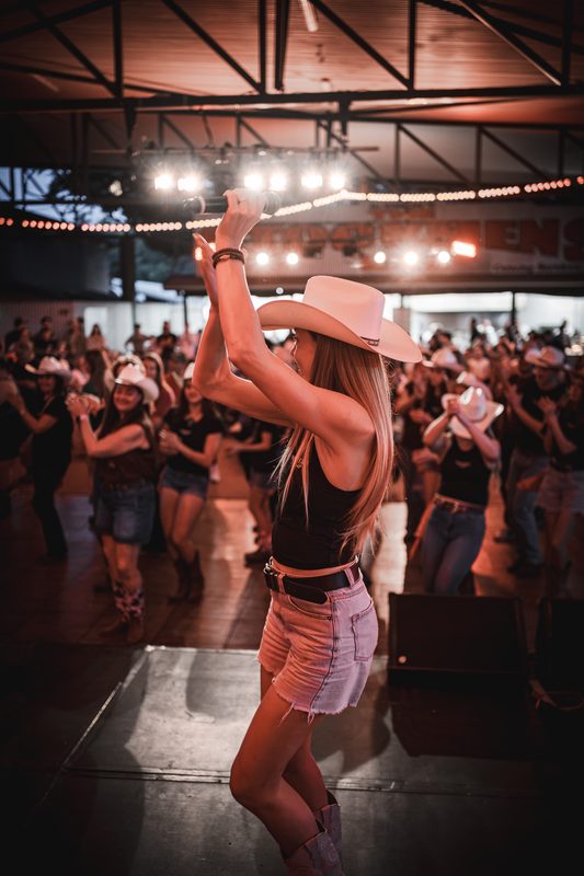 Queensland EKKA — Western Stomp line dancing